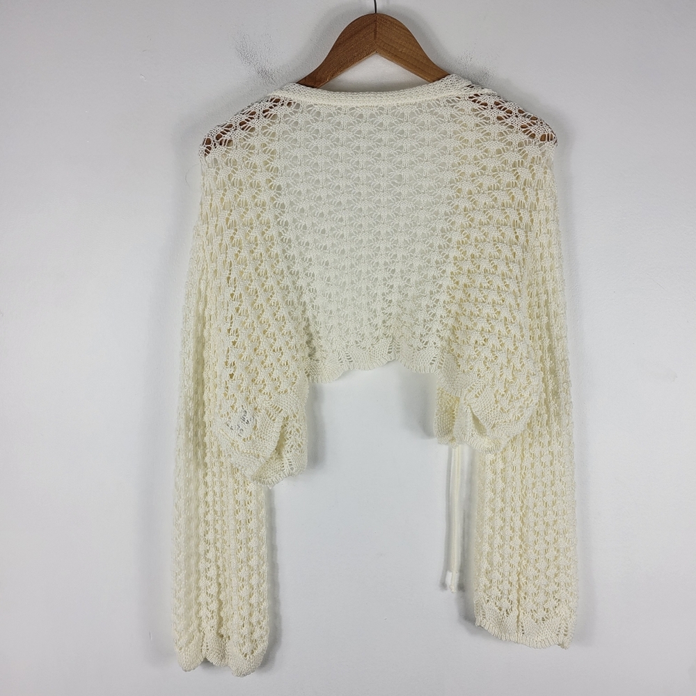 New Crochet Open Knit Tie Front Long Flare Sleeve Cropped Cardigan Unbranded - Picture 7 of 10
